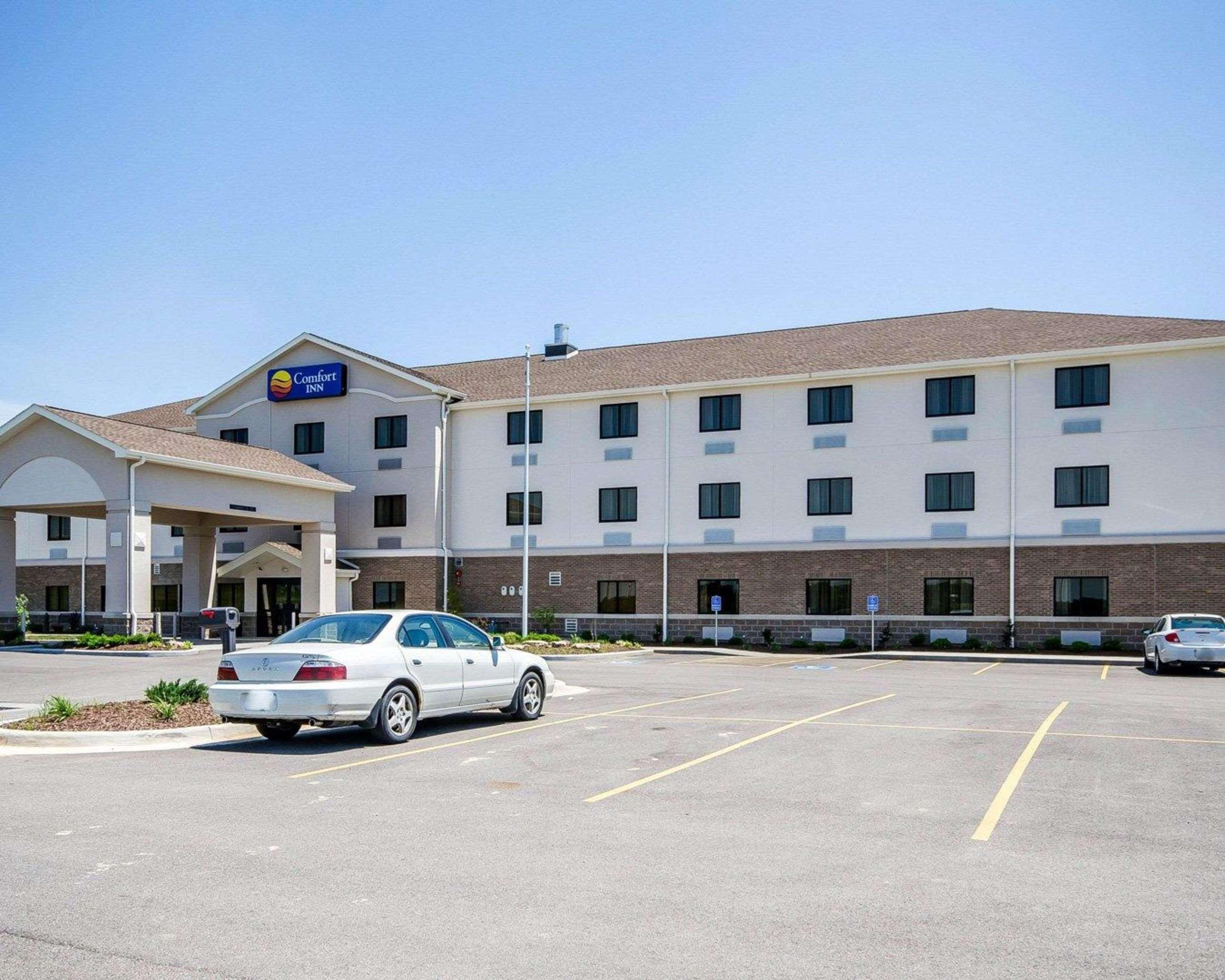 Comfort Inn Ferdinand Exterior photo