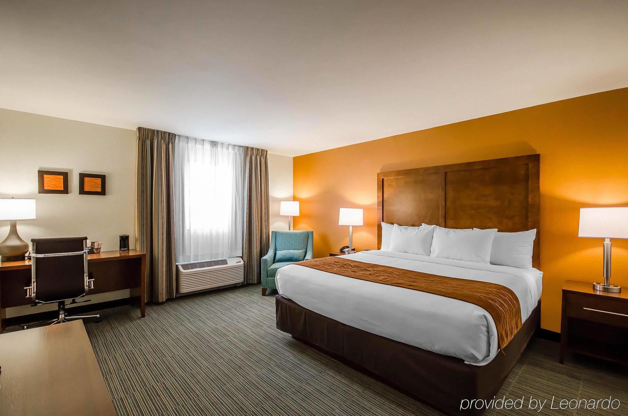 Comfort Inn Ferdinand Exterior photo